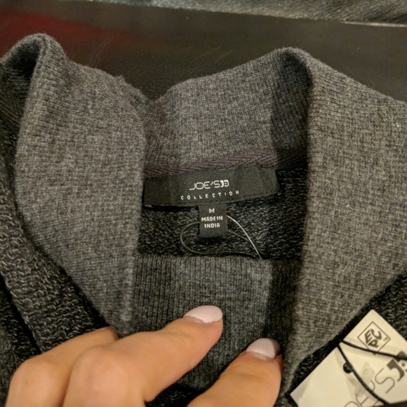 Joe's sweatshirt - Picture 4 of 4